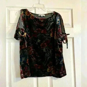 LOFT velvet floral top. Size Large